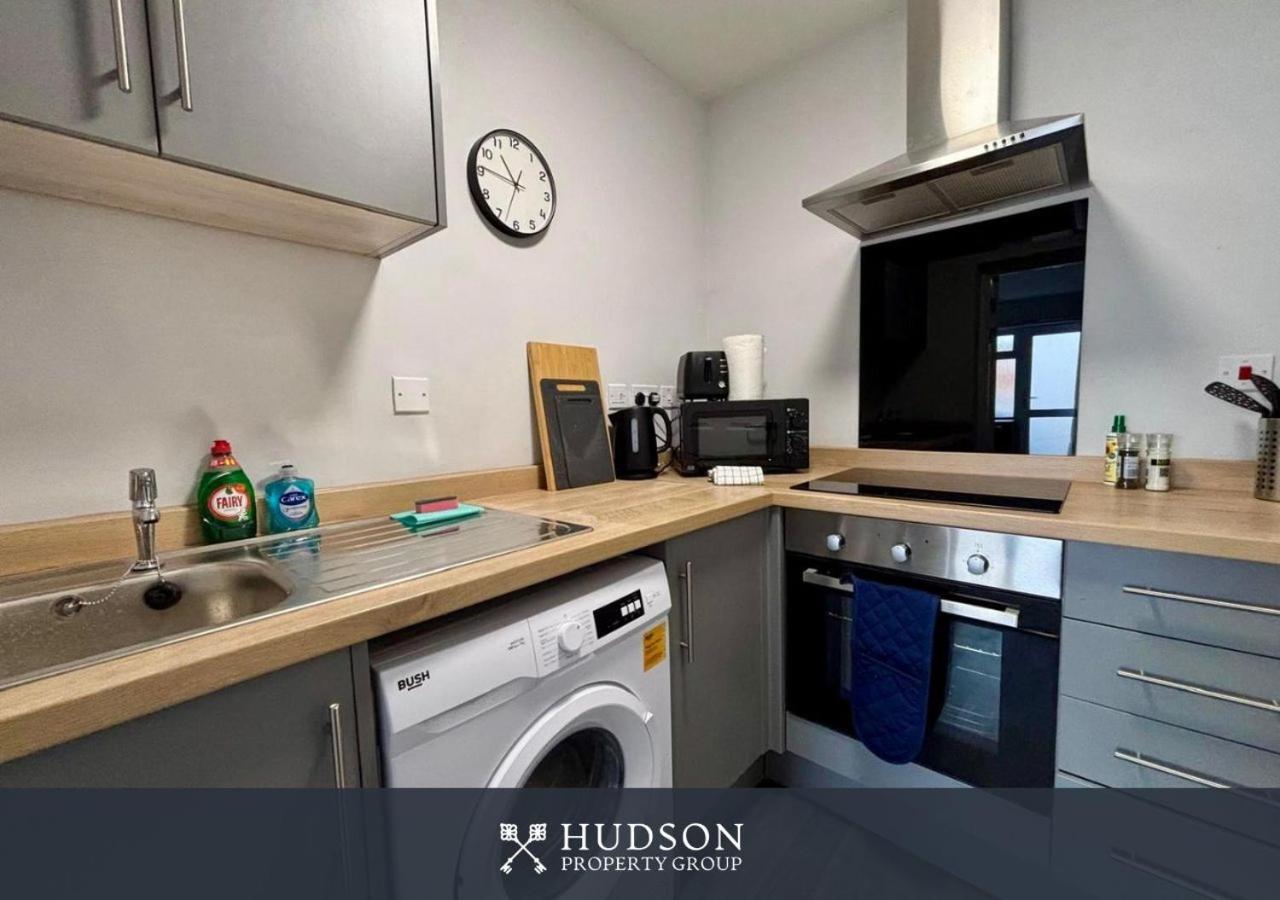 Donnington Apartments - Studio 1 Telford Ngoại thất bức ảnh